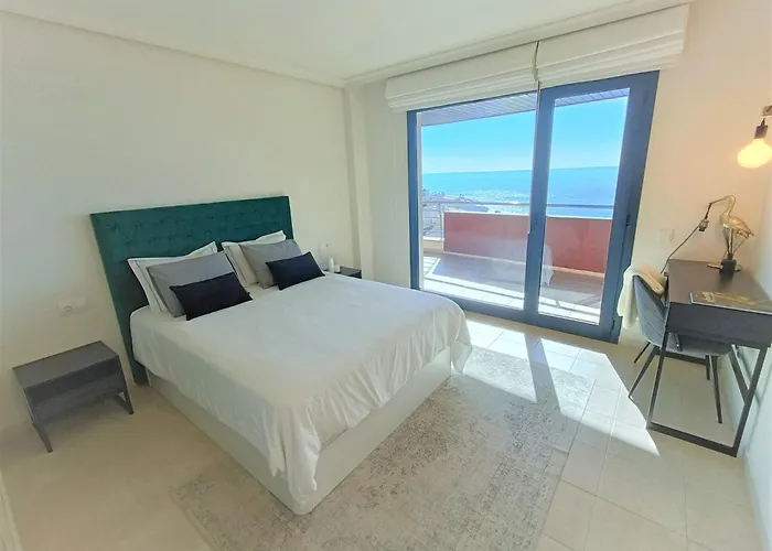 Luxury Los Gigantes Apartment