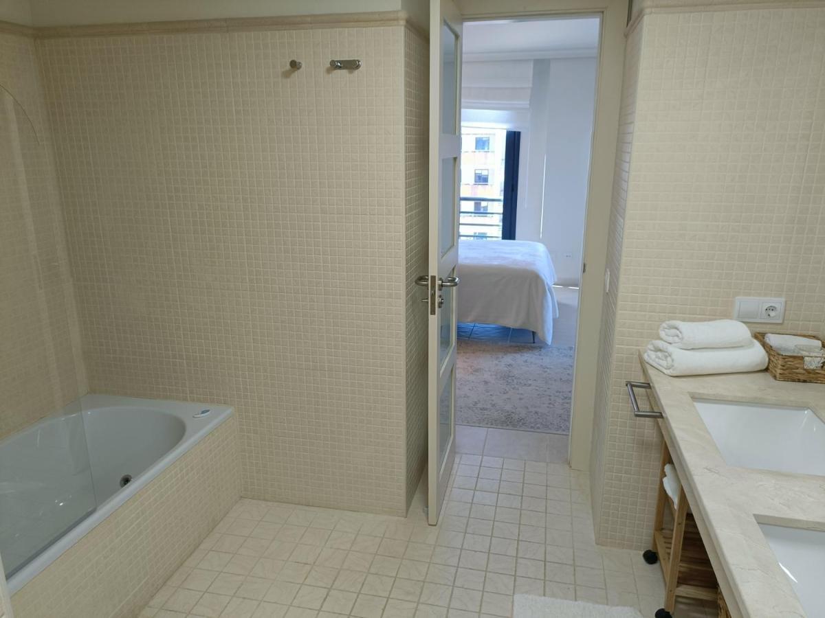 Luxury Gigantes Apartment